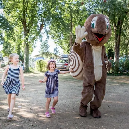 Camping Les Granges **** - Maeva *